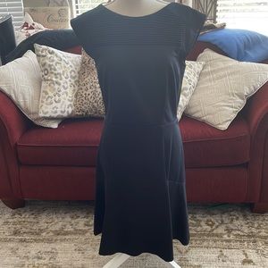 Banana republic elevated little black dress 8-tall